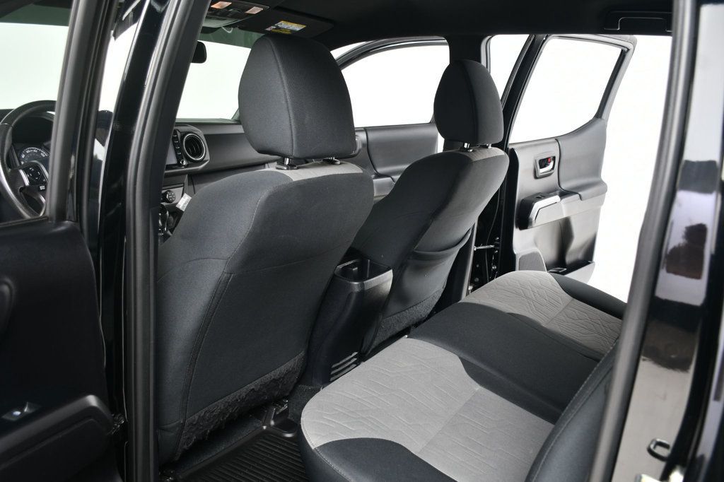 2020 Toyota Tacoma TRD Double Cab V6 photo 30