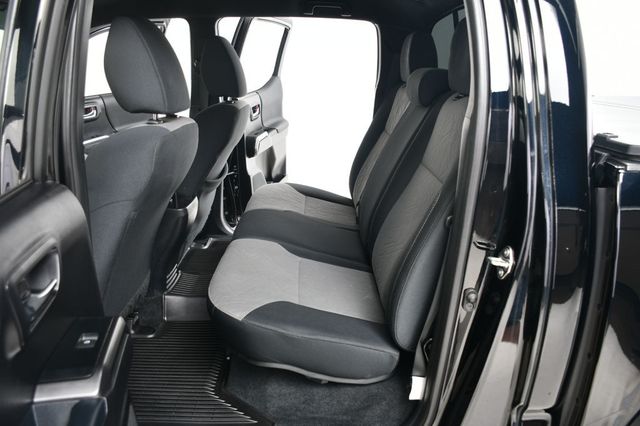 2020 Toyota Tacoma 4WD TRD Off Road Double Cab 5' Bed V6 MT (SE) - 22920048 - 32