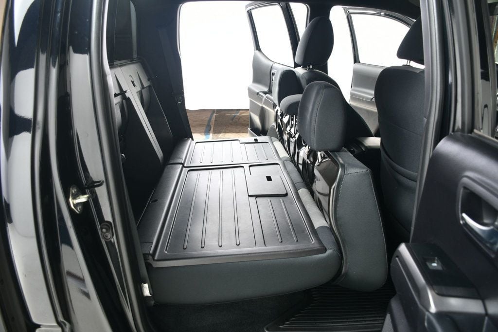 2020 Toyota Tacoma TRD Double Cab V6 photo 37