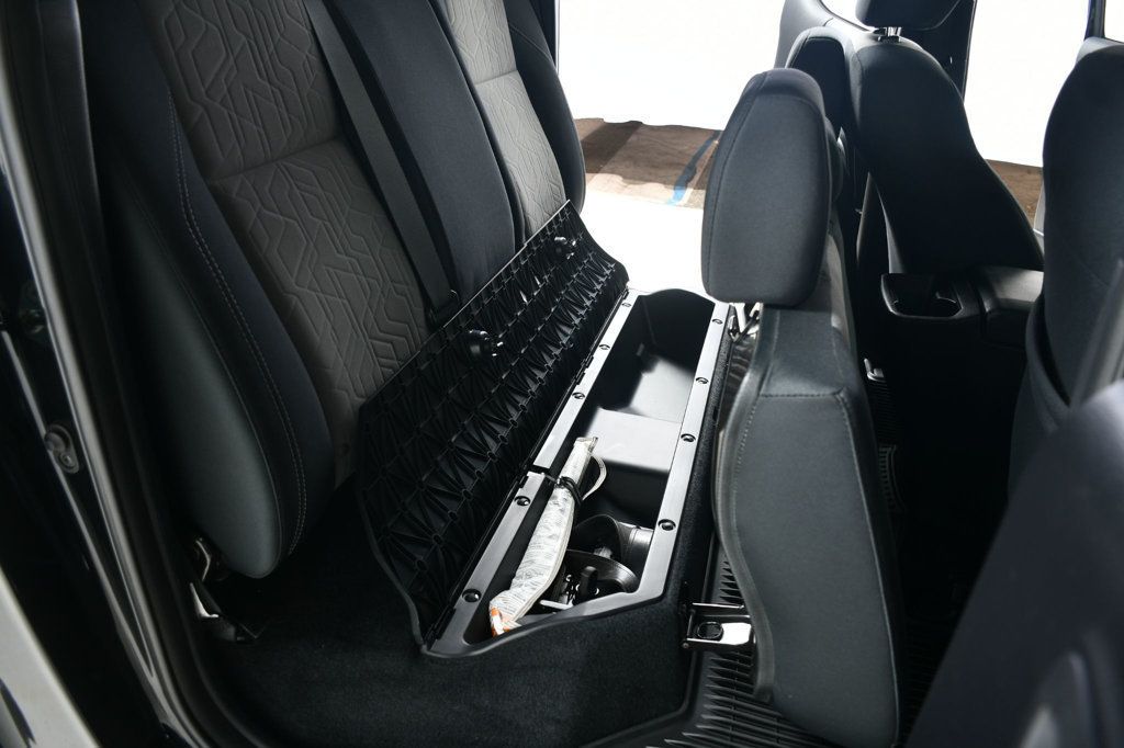 2020 Toyota Tacoma TRD Double Cab V6 photo 39
