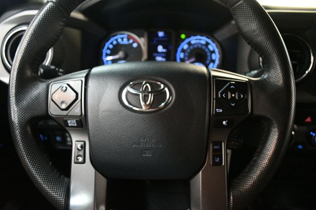 2020 Toyota Tacoma 4WD TRD Off Road Double Cab 5' Bed V6 MT (SE) - 22920048 - 43