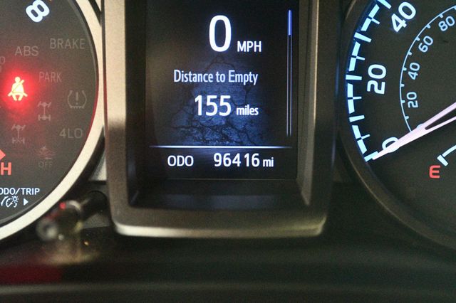 2020 Toyota Tacoma 4WD TRD Off Road Double Cab 5' Bed V6 MT (SE) - 22920048 - 47