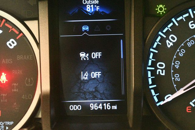 2020 Toyota Tacoma 4WD TRD Off Road Double Cab 5' Bed V6 MT (SE) - 22920048 - 51