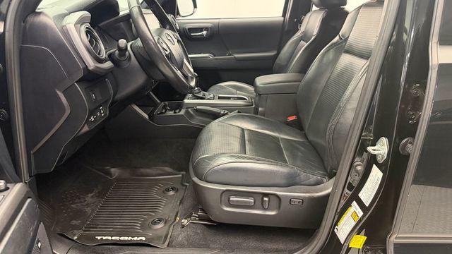 2020 Toyota Tacoma 4WD TRD Sport Double Cab 5' Bed V6 AT (Natl) - 23029535 - 12