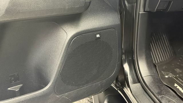 2020 Toyota Tacoma 4WD TRD Sport Double Cab 5' Bed V6 AT (Natl) - 23029535 - 18
