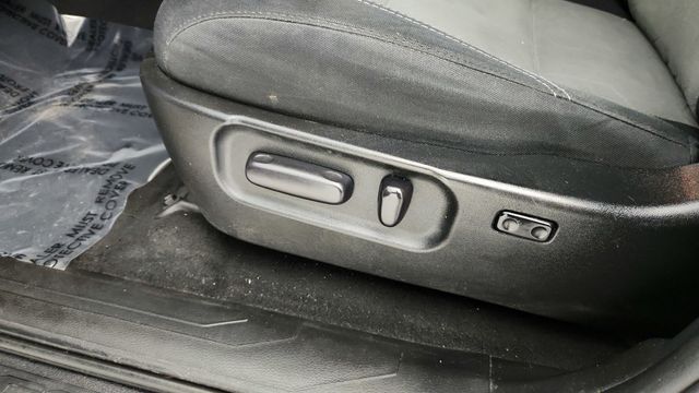 2020 Toyota Tacoma 4WD TRD Sport Double Cab 5' Bed V6 MT (Natl) - 22947875 - 10