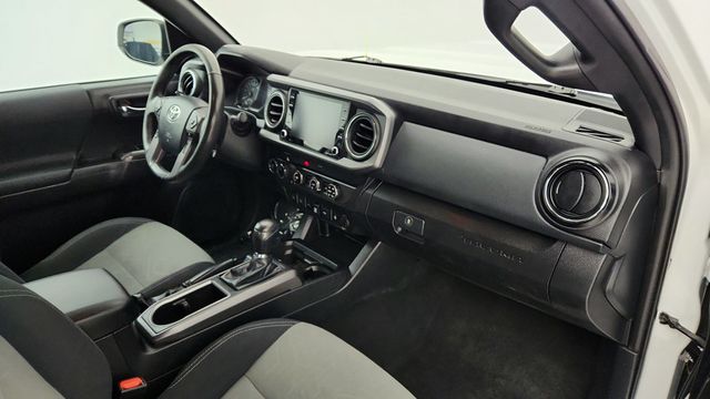 2020 Toyota Tacoma 4WD TRD Sport Double Cab 5' Bed V6 MT (Natl) - 22947875 - 24