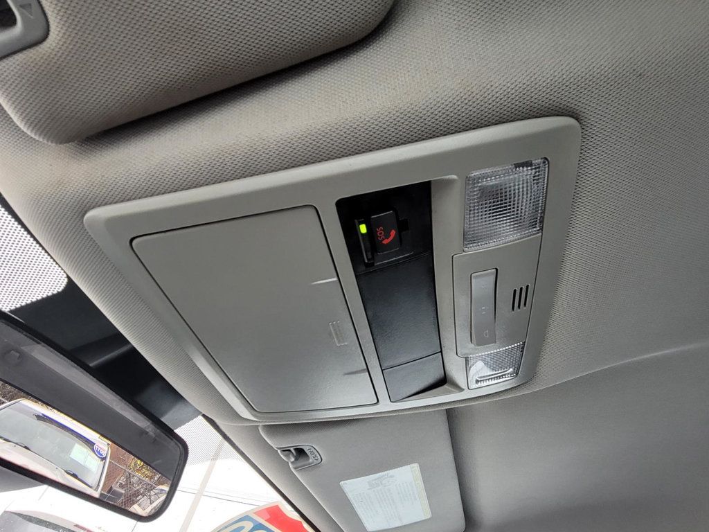 2020 Toyota Tacoma Access Cab SR photo 19