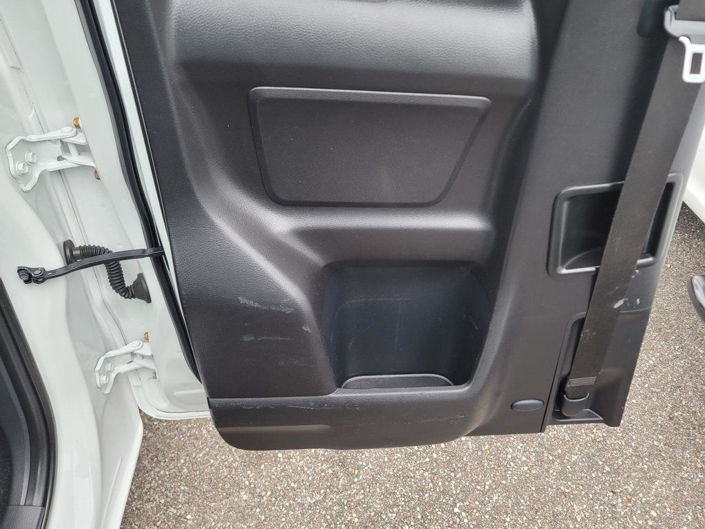 2020 Toyota Tacoma Access Cab SR photo 21