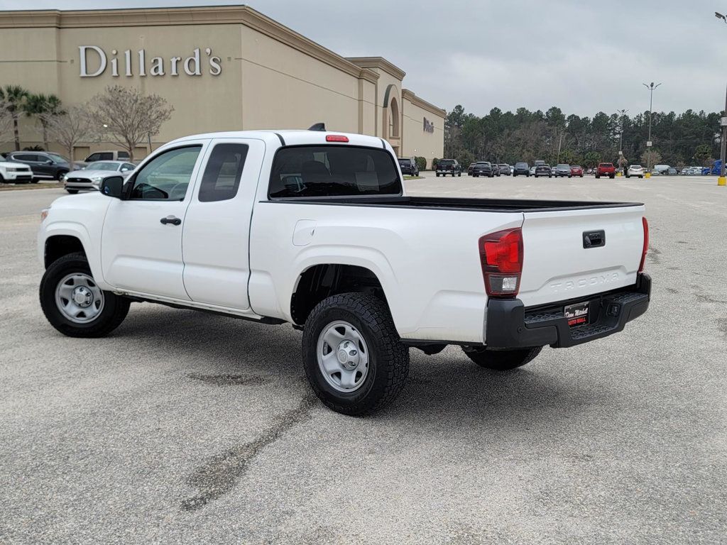 2020 Toyota Tacoma Access Cab SR photo 4