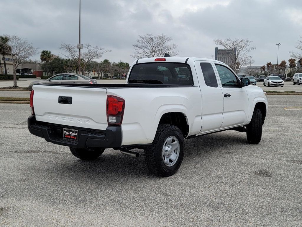 2020 Toyota Tacoma Access Cab SR photo 5
