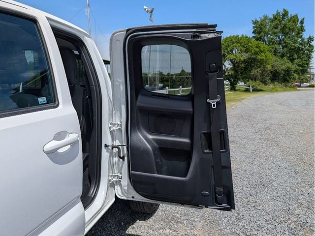 2020 Toyota Tacoma SR - 23018104 - 11