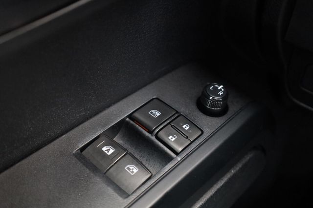 2020 Toyota Tacoma SR - 23062694 - 22