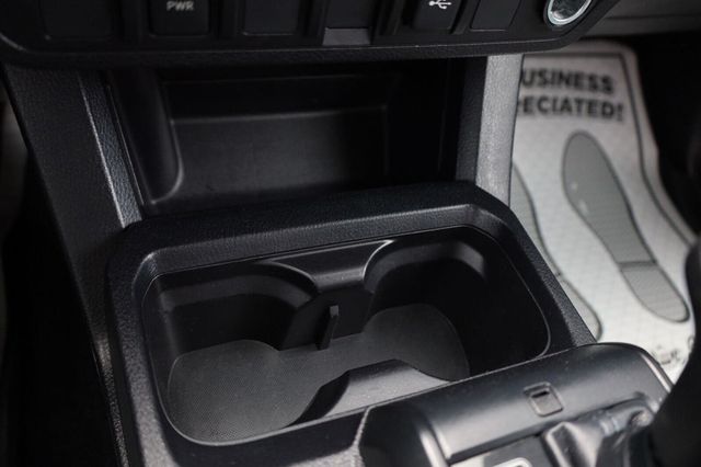 2020 Toyota Tacoma SR - 23062694 - 30