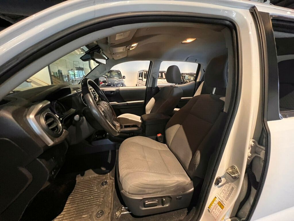 2020 Toyota Tacoma SR5/DoubleCab/AppleCarplay/AndroidAuto/TowPkg/AdapCruise - 23002202 - 9