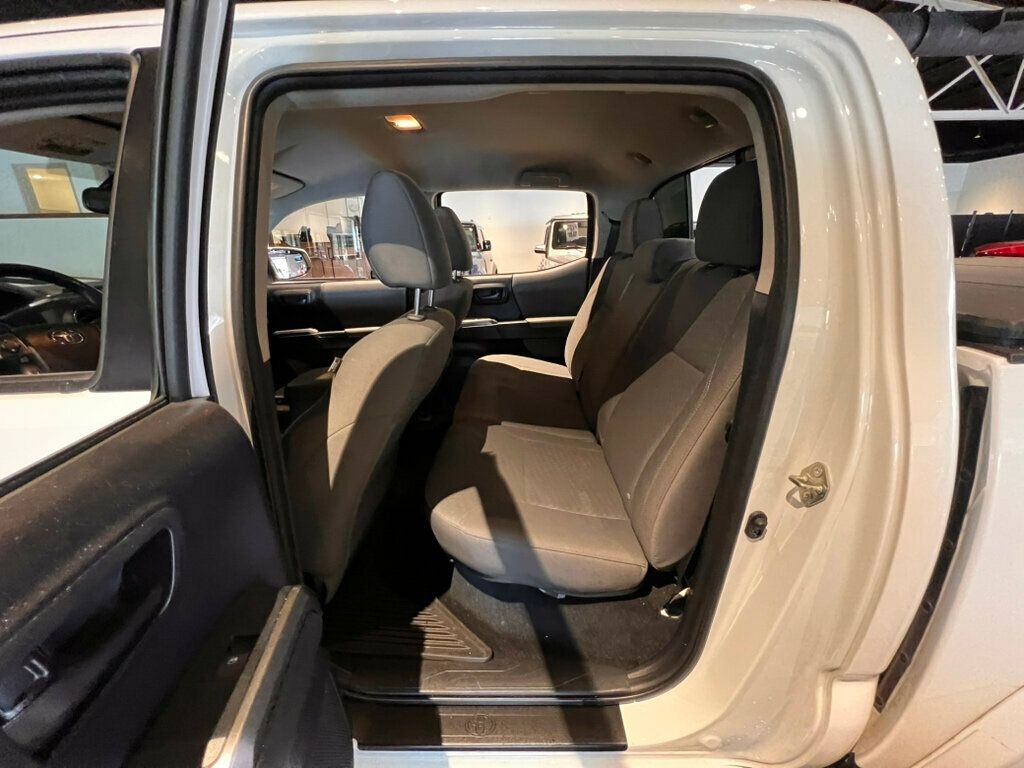 2020 Toyota Tacoma SR5/DoubleCab/AppleCarplay/AndroidAuto/TowPkg/AdapCruise - 23002202 - 11