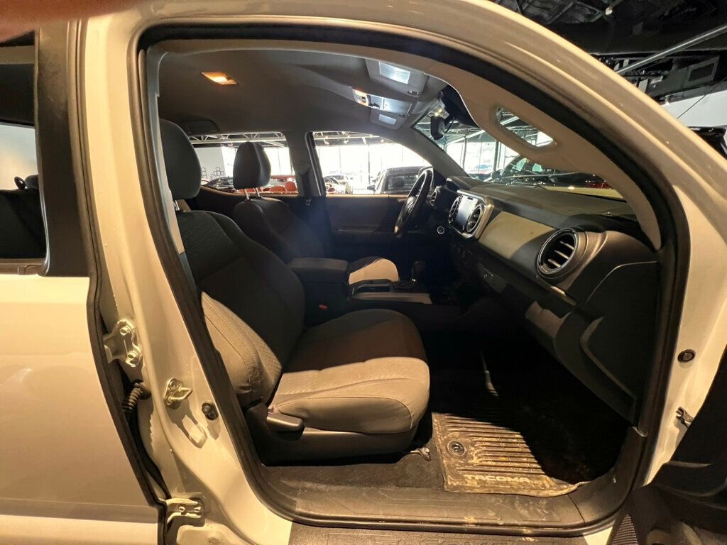 2020 Toyota Tacoma SR5/DoubleCab/AppleCarplay/AndroidAuto/TowPkg/AdapCruise - 23002202 - 15