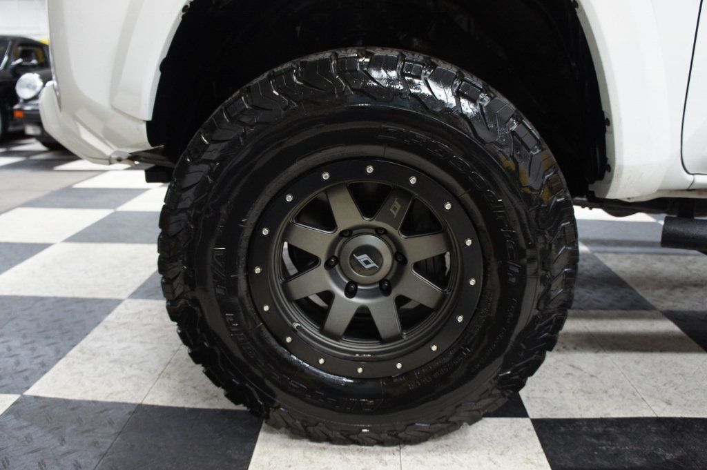 2020 Toyota Tacoma SR5 DOUBLE CAB, LIFTED, RIMS, OFFROAD TIRES - 22945684 - 30