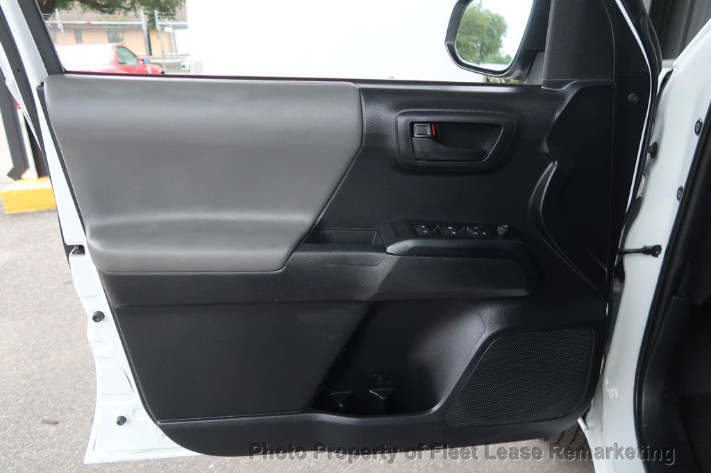 2020 Toyota Tacoma Tacoma 2WD Crew Cab SWB - 23056583 - 12