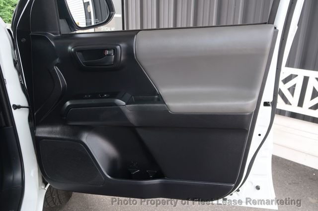 2020 Toyota Tacoma Tacoma 2WD Crew Cab SWB - 23056583 - 24