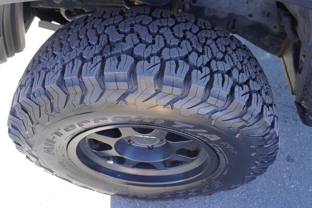 2020 Toyota Tacoma TRD - 22978028 - 16