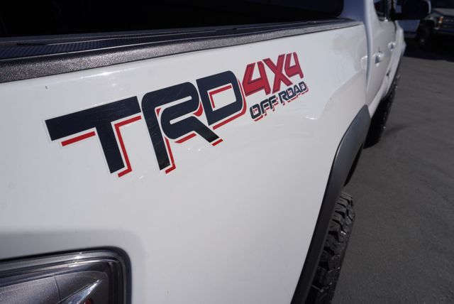 2020 Toyota Tacoma TRD - 22978028 - 17