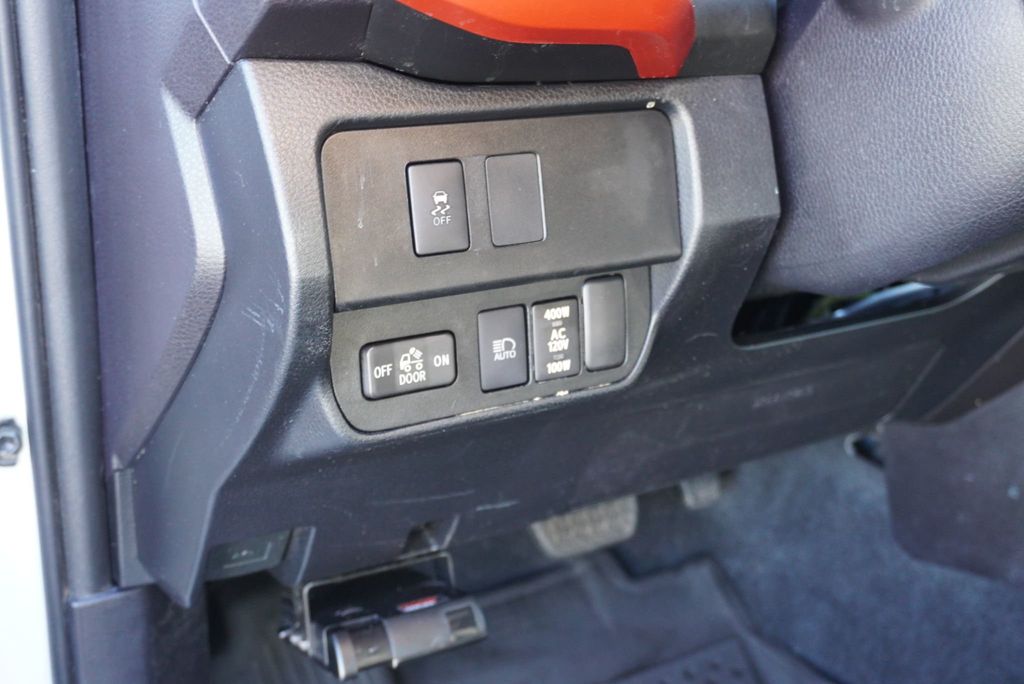 2020 Toyota Tacoma TRD - 22978028 - 28