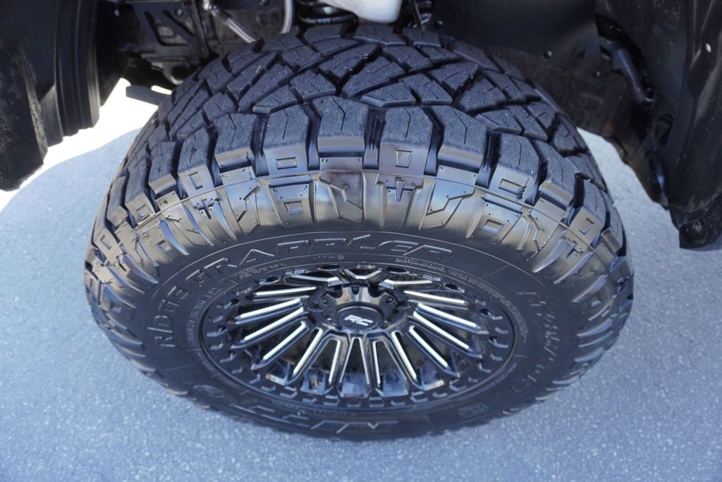 2020 Toyota Tacoma TRD - 23086201 - 15