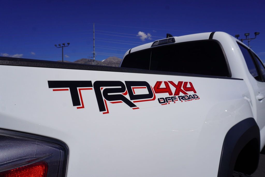 2020 Toyota Tacoma TRD - 23086201 - 16