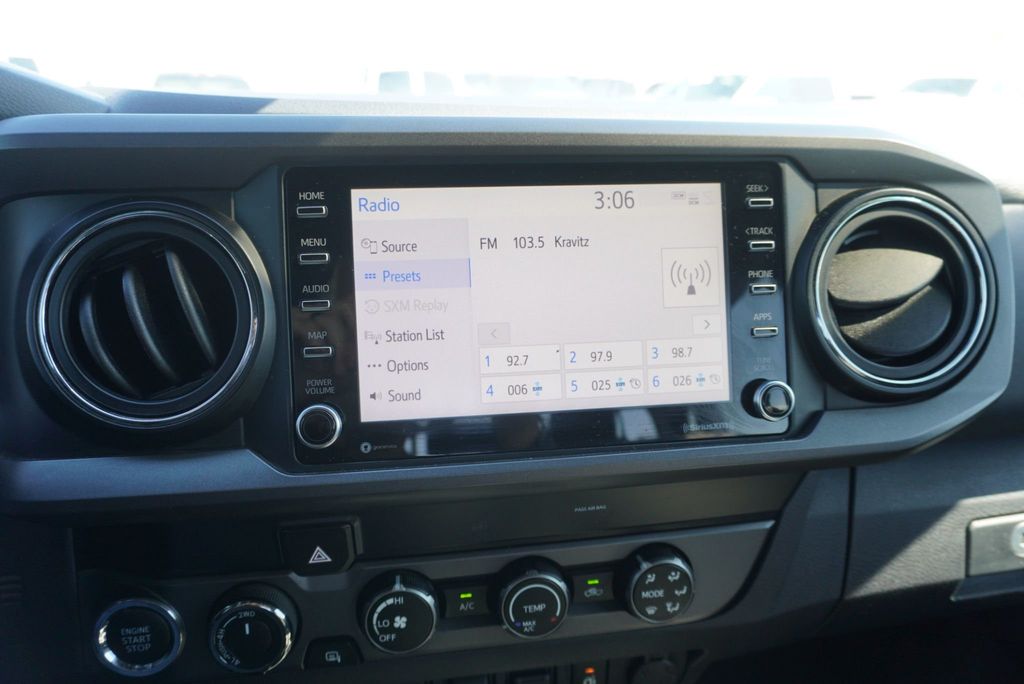 2020 Toyota Tacoma TRD - 23086201 - 31