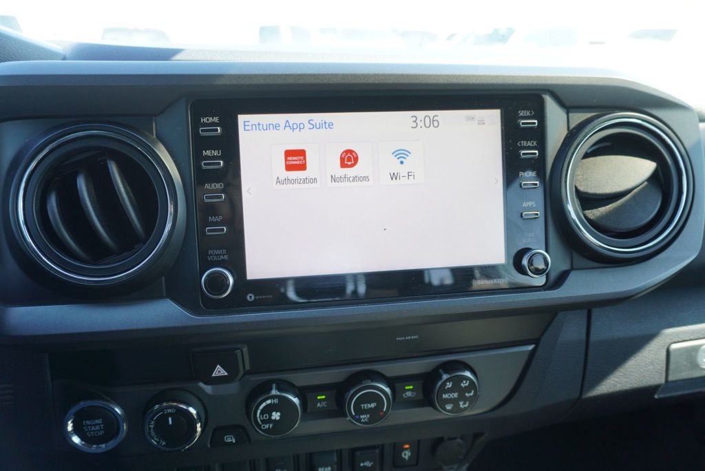 2020 Toyota Tacoma TRD - 23086201 - 32