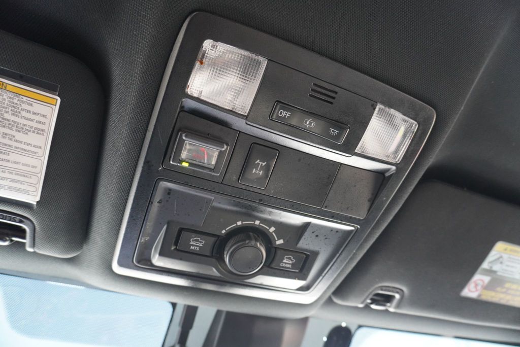 2020 Toyota Tacoma TRD - 23086201 - 36