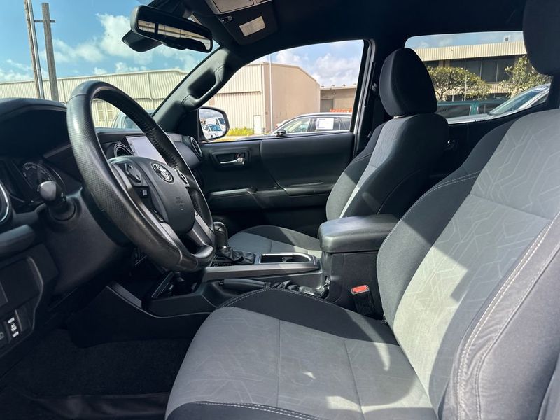 2020 Toyota Tacoma TRD Sport - 22972527 - 11