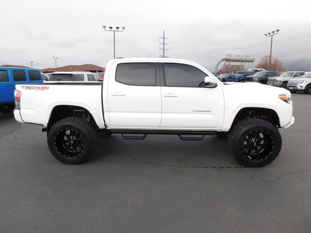 2020 Toyota Tacoma TRD SPORT - 22736063 - 12