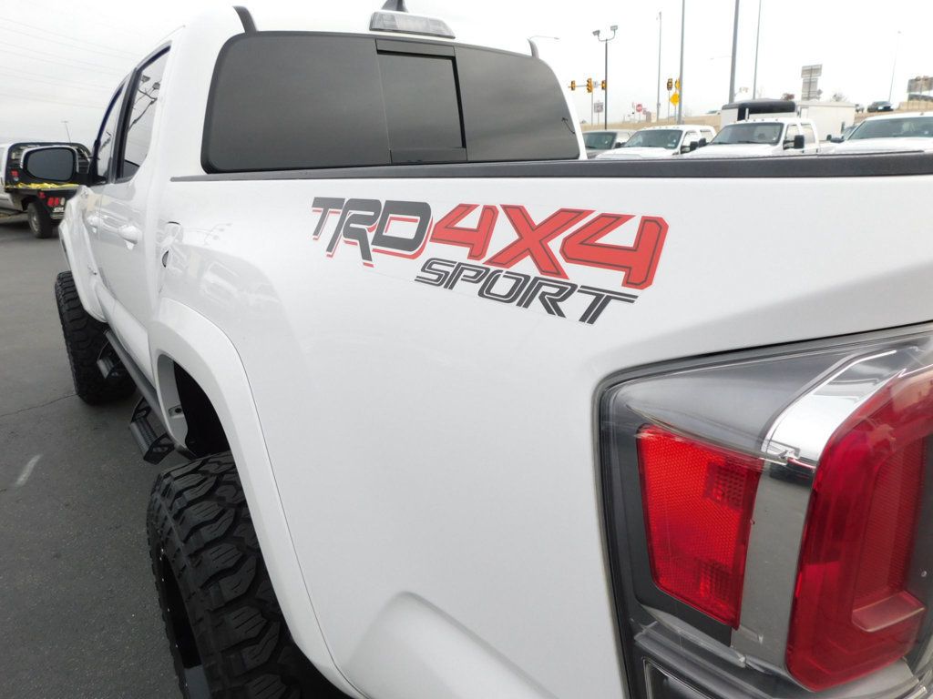 2020 Toyota Tacoma TRD SPORT - 22736063 - 18