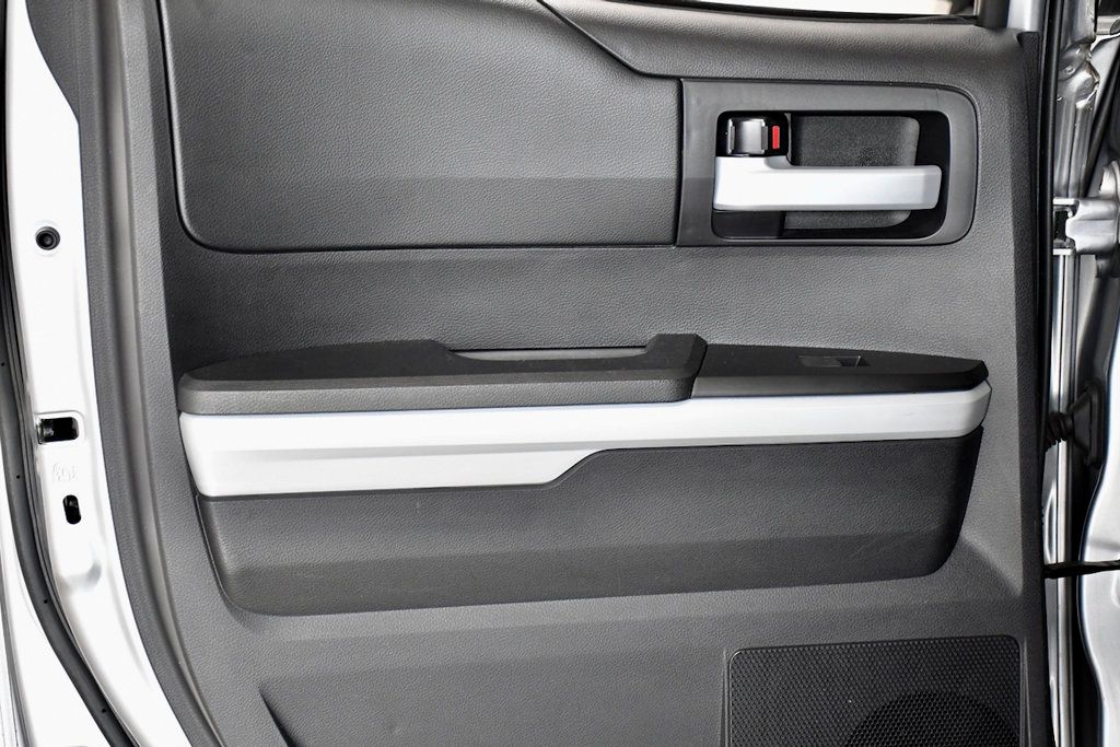 2020 Toyota Tundra 2WD SR5 Double Cab 6.5' Bed 5.7L (GS) - 23037112 - 11