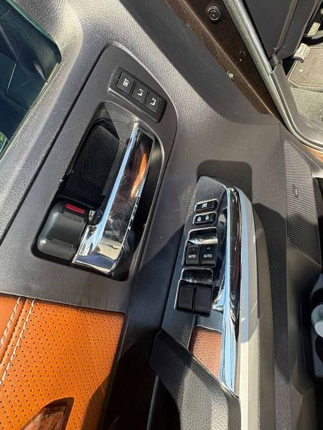 2020 Toyota Tundra 4WD 1794 Edition CrewMax 5.5' Bed 5.7L (Natl) - 23042304 - 11