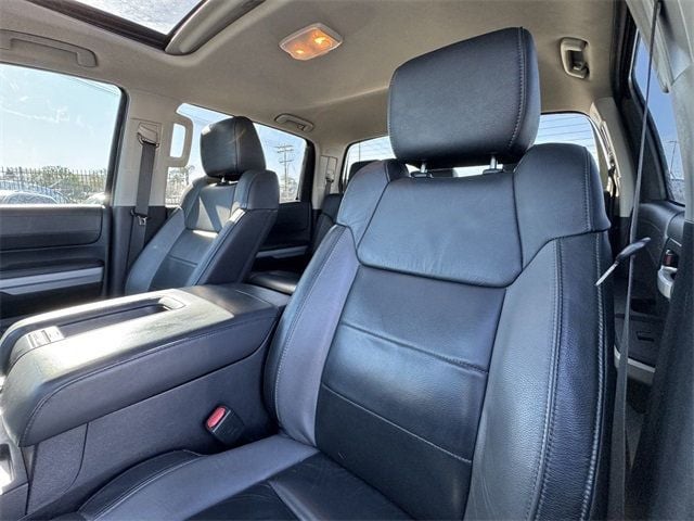 2020 Toyota Tundra 4WD Limited CrewMax 5.5' Bed 5.7L (Natl) - 22728291 - 16