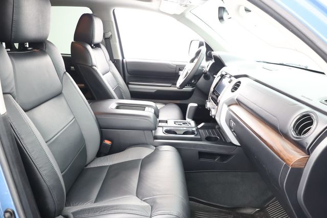 2020 Toyota Tundra 4WD Limited CrewMax 5.5' Bed 5.7L (Natl) with Premium Package - 22938044 - 21