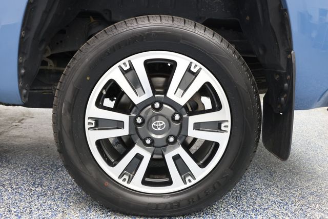 2020 Toyota Tundra 4WD Limited CrewMax 5.5' Bed 5.7L (Natl) with Premium Package - 22938044 - 5