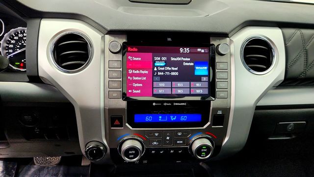 2020 Toyota Tundra 4WD Platinum CrewMax 5.5' Bed 5.7L (Natl) - 23092713 - 17