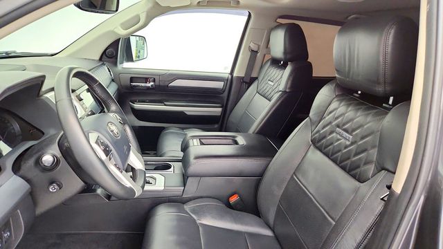 2020 Toyota Tundra 4WD Platinum CrewMax 5.5' Bed 5.7L (Natl) - 23092713 - 19