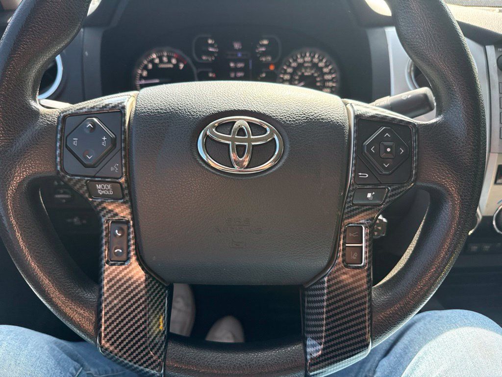 2020 Toyota Tundra 4WD SR5 Double Cab 6.5' Bed 5.7L (Natl) - 23088334 - 10
