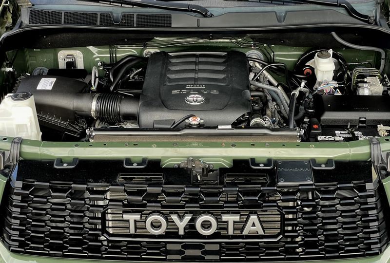 2020 Toyota Tundra 4WD TRD Pro CrewMax 5.5' Bed 5.7L (SE) - 21984306 - 19