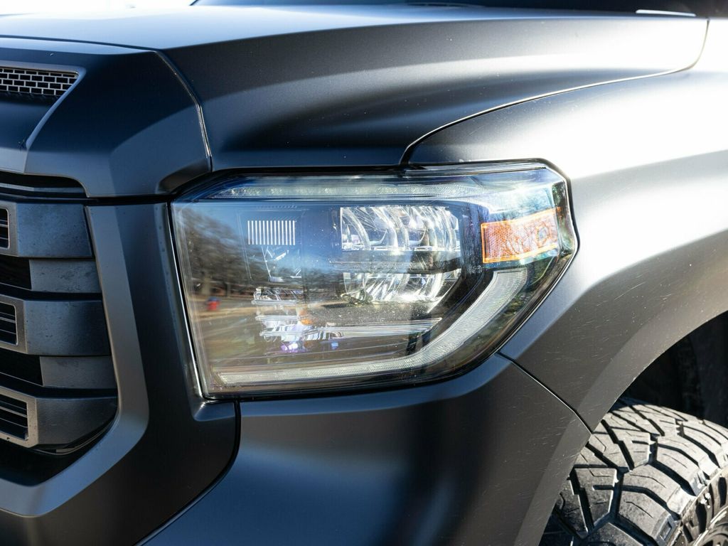 2020 Toyota Tundra Impeccable Condition, Custom Wrap, Garage Kept, V8 - 22970660 - 16