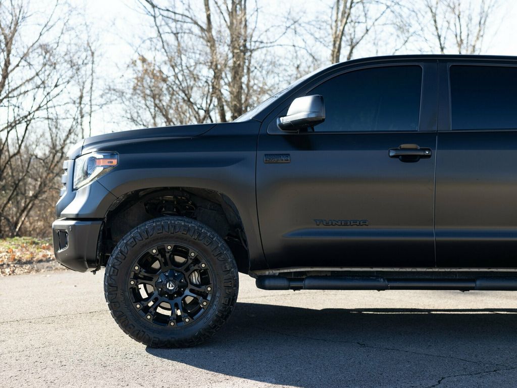 2020 Toyota Tundra Impeccable Condition, Custom Wrap, Garage Kept, V8 - 22970660 - 2