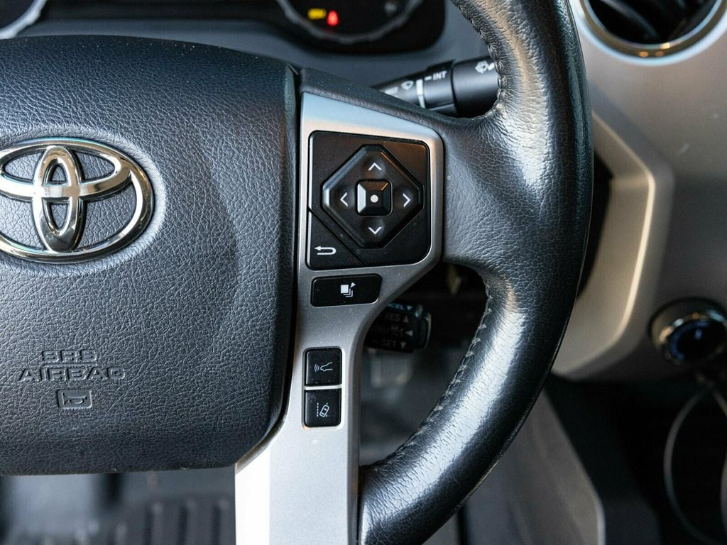 2020 Toyota Tundra Impeccable Condition, Custom Wrap, Garage Kept, V8 - 22970660 - 31