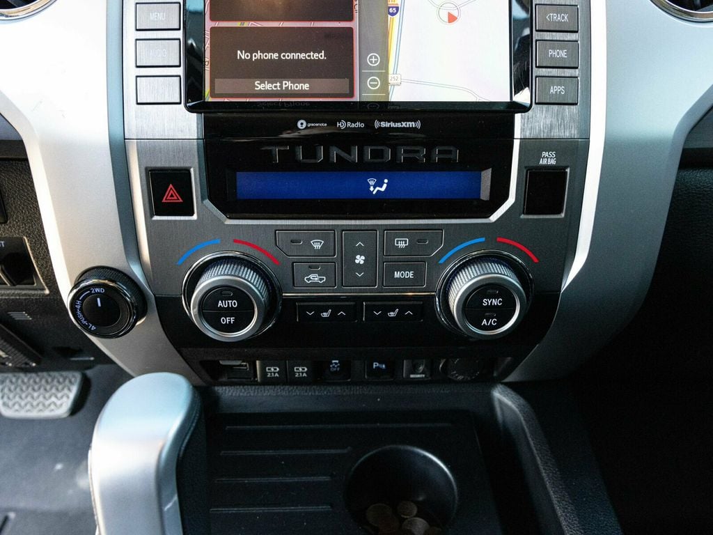 2020 Toyota Tundra Impeccable Condition, Custom Wrap, Garage Kept, V8 - 22970660 - 38