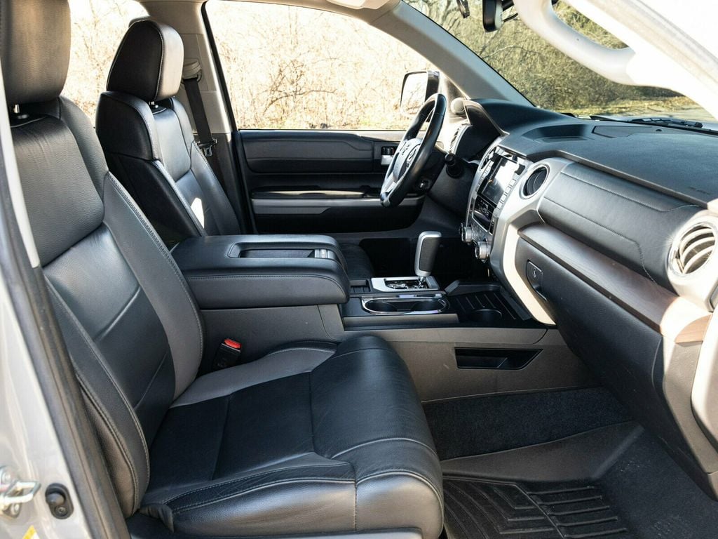 2020 Toyota Tundra Impeccable Condition, Custom Wrap, Garage Kept, V8 - 22970660 - 59