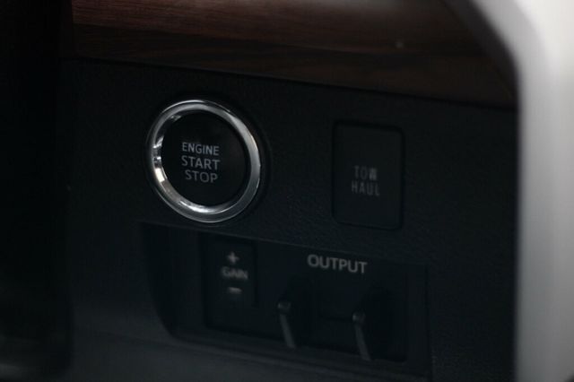 2020 Toyota Tundra ONE OWNER LIMITED CREWMAX 1ST AVAILABLE 11/22/25  - 22939917 - 28